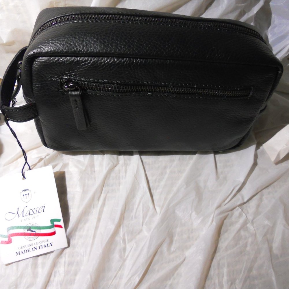 Italy Leather Dopp Bag & dust bag Massei nwt